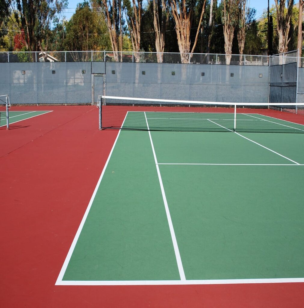 Canchas de tenis profesionales en Chile calidad y resistencia garantizada 1 Canchas de tenis profesionales en Chile con Rubber and Grass