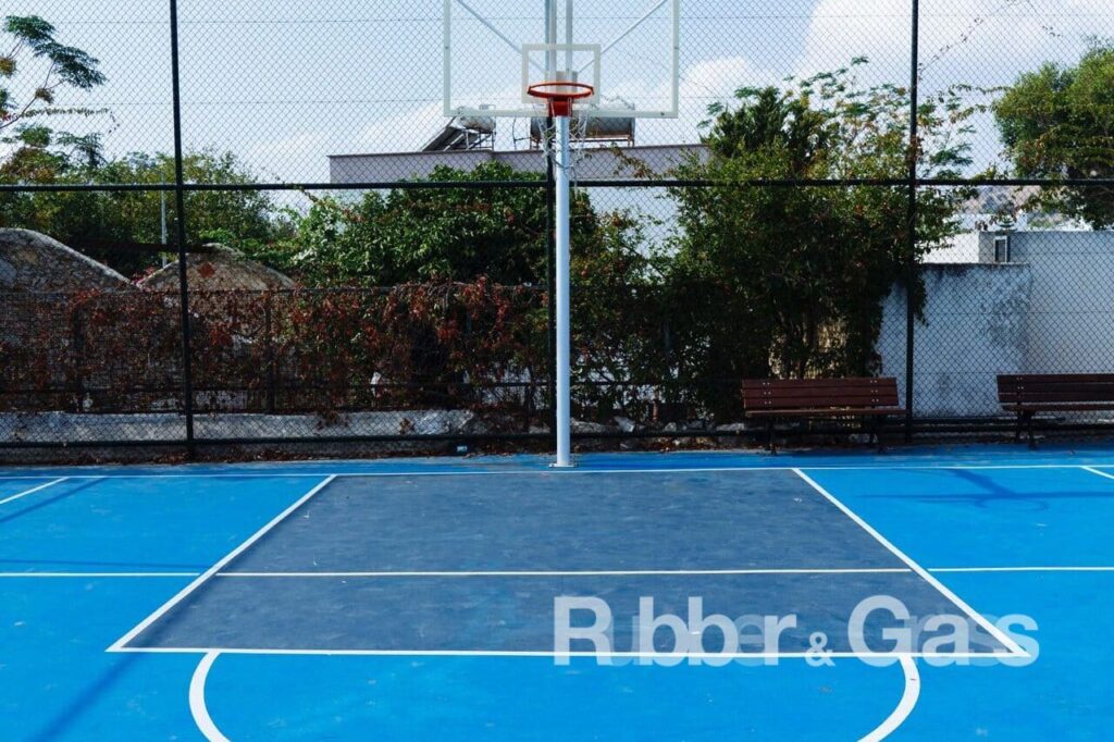 Cotizar Canchas Deportivas Inteligentes en Chile, cotizar canchas deportivas inteligentes Rubber and Grass Chile, cancha multifuncional en colegio Santiago, demarcación multideporte en cancha escolar Concepción, cancha sin lodo invierno Valparaíso, Rubber and Grass canchas inteligentes Chile, subbase técnica para cancha multifuncional, cancha polipropileno para fútbol y básquetbol, diseño de cancha deportiva en espacio pequeño Chile, cotizar canchas deportivas multifuncionales Chile, canchas inteligentes para colegios, canchas multideportivas Rubber and Grass, canchas sin lodo invierno Chile, cotización canchas escolares