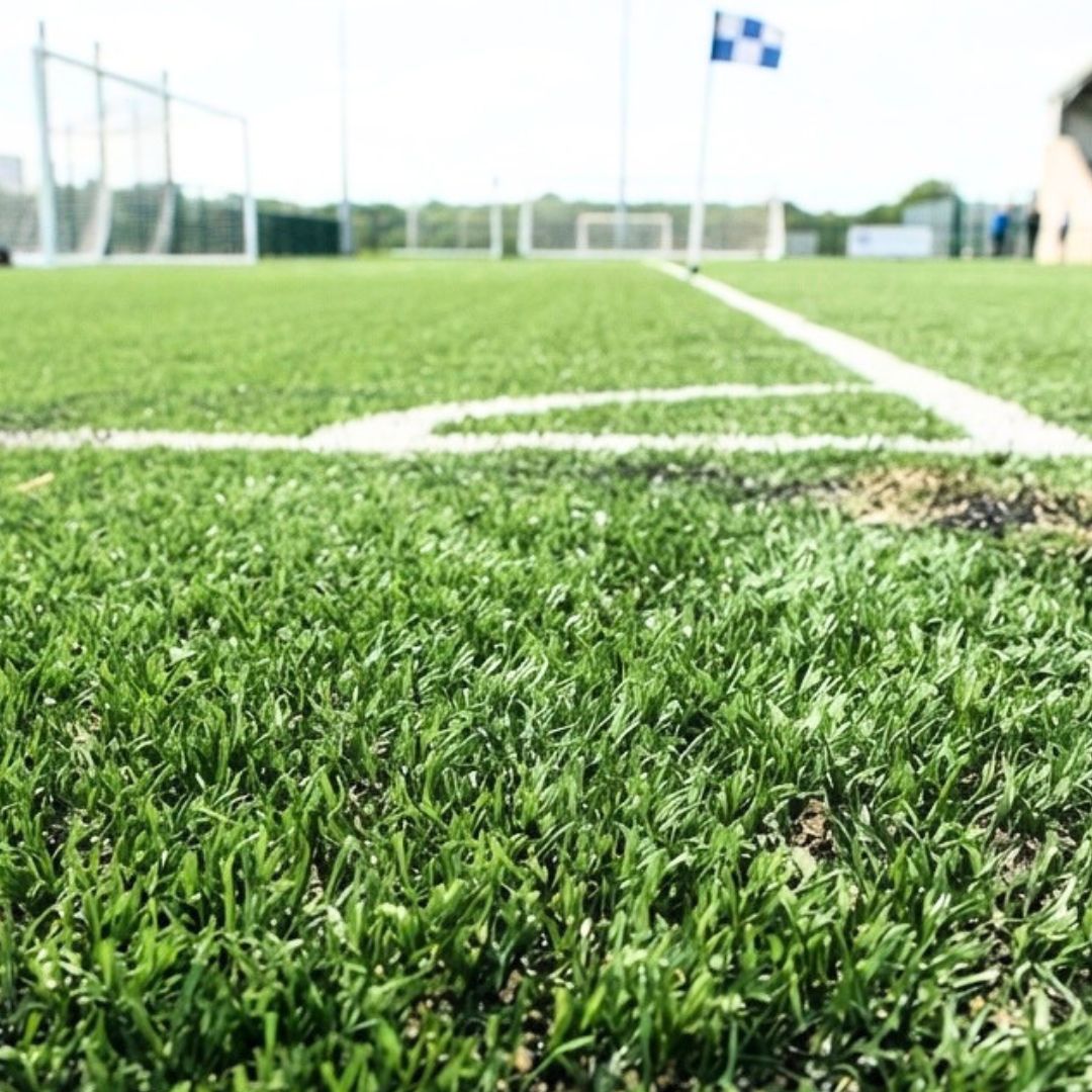 Pasto Sintético Deportivo Rollo 42x4 m | Césped para Canchas 2 pasto sintético deportivo rollo 42x4, césped deportivo CCGrass, pasto sintético para canchas 50mm, pasto sintético FIFA Quality Pro